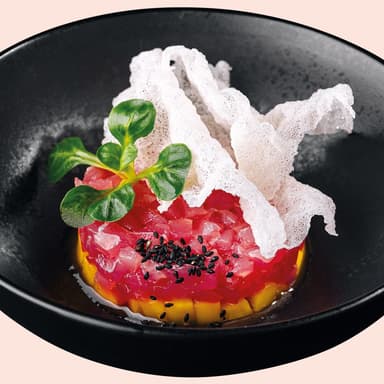 Тар-тар із тунця з манго